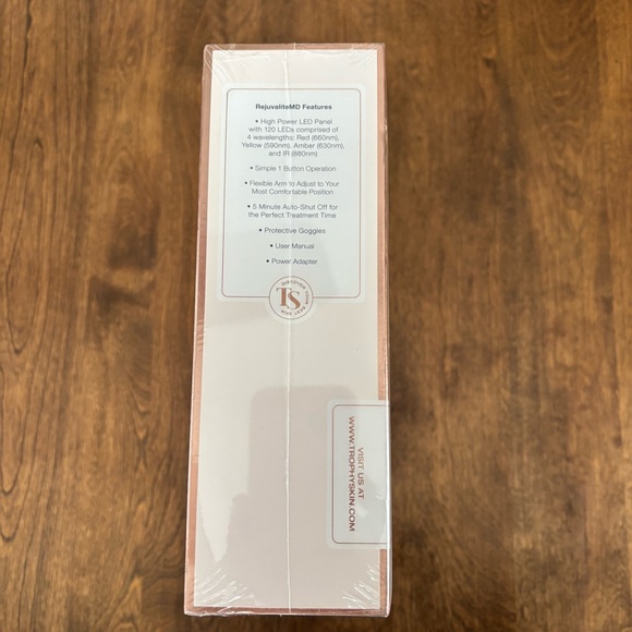 Trophy Skin RejuvaliteMD Light Therapy Anti-Aging Lamp Factory Sealed NEW - Picture 4 of 5